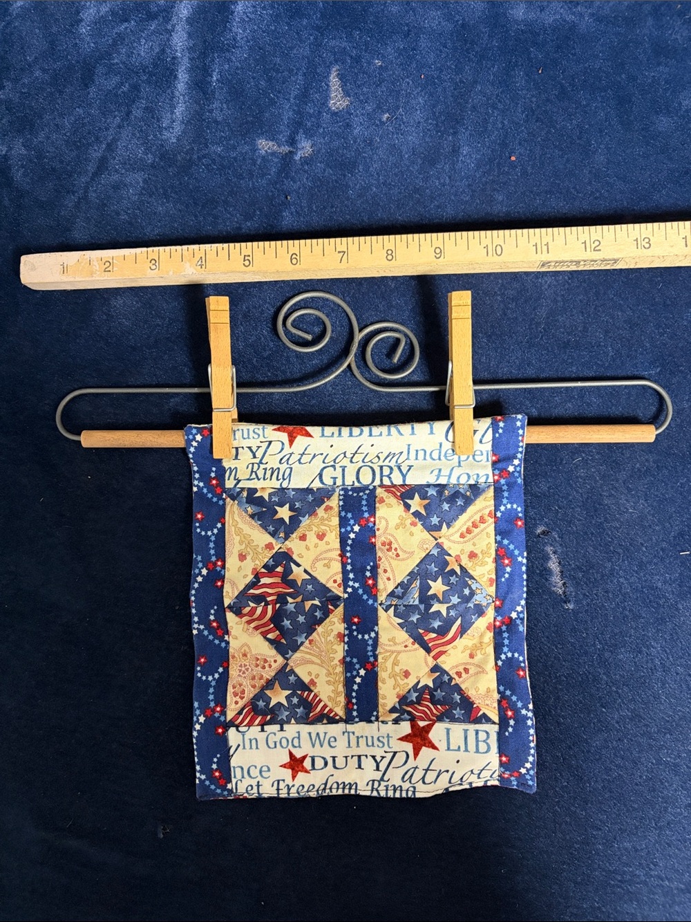 Patriotic Quilted Wall Decor